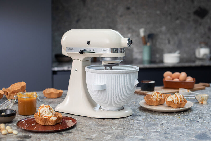 KitchenAid 4,8 L 5KSM175 Artisan Küchenmaschine Cookielover mit Fleischwolf+Spritzgebäckvorsatz