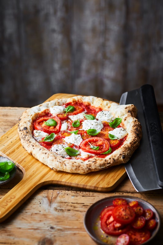 Ooni Premium Zubehör Paket mit 14" Bambusbrett